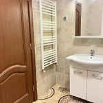 Cozynest For Two Apartment *